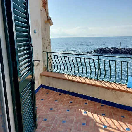 Marechiaro House Bed and Breakfast