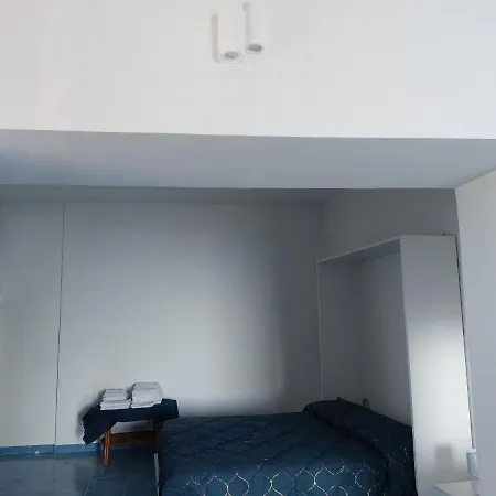 Marechiaro House ベッド・アンド・ブレックファスト 3*