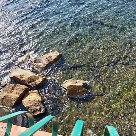 Marechiaro House 3*