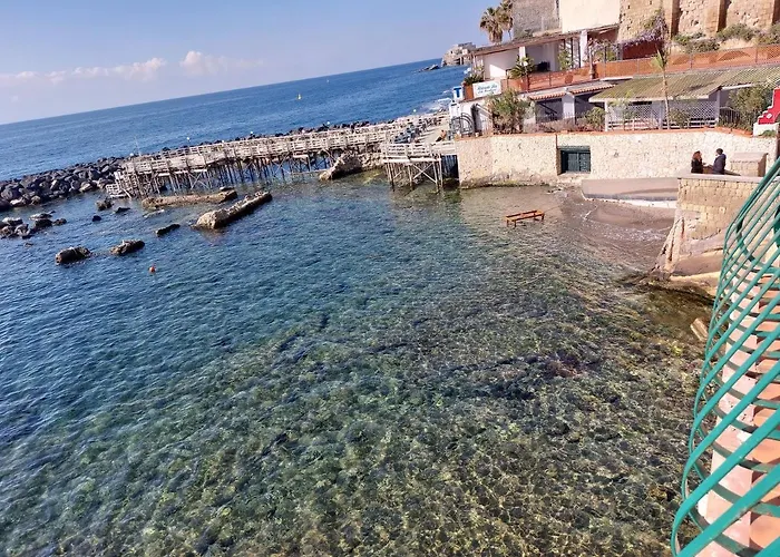 B&B Marechiaro House